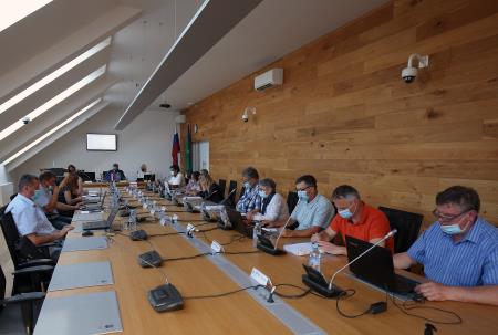 18. redna seja občinskega sveta občine Cerknica 04 foto Ljubo Vukelič